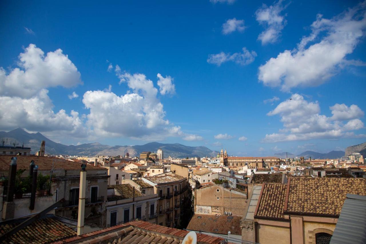 Dimora Sinibaldi Bed & Breakfast Palermo Exterior photo